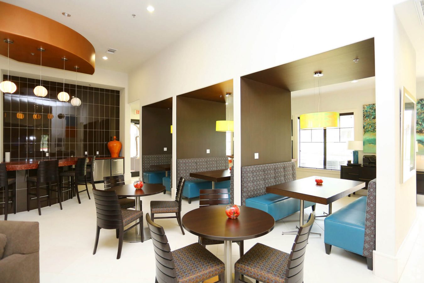 Ladera Hill Country - lounge